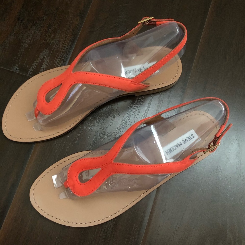 Sandals - Picture 3 of 9